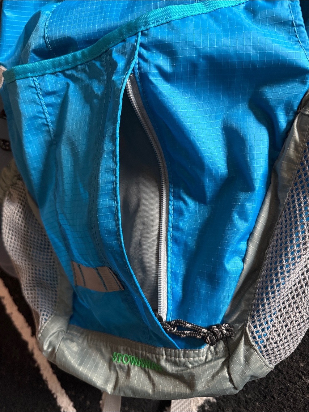 L.L. Bean  Blue Daypack Jacket-Style Backpack - Picture 2 of 12
